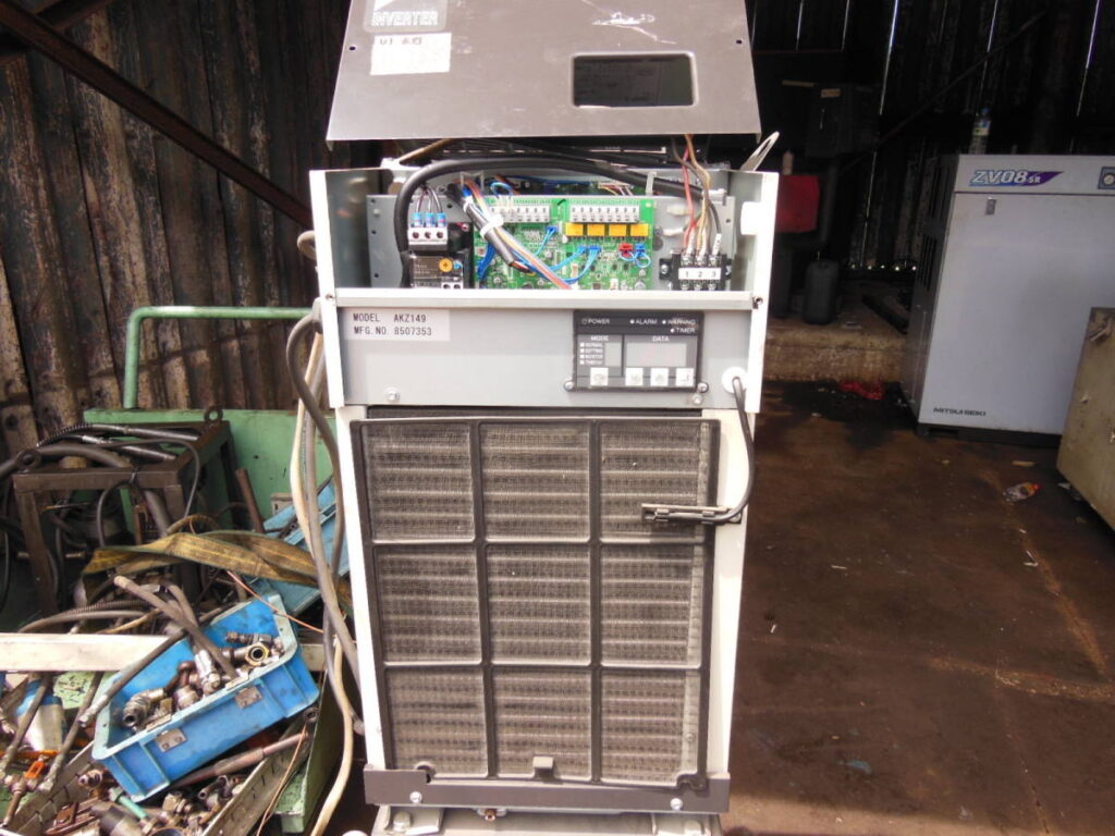 №906 オイル冷却機 作動油冷温調器 温度調節器 冷却機 インバーター チラー