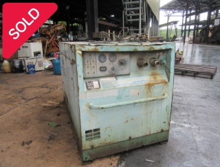 油谷 №215 エンジンコンプレッサー デンヨー DIS‐70SB ディーゼルエンジンクボタD905-KA DPS70 吐出量2立米/min 中古 エアーマン 土木