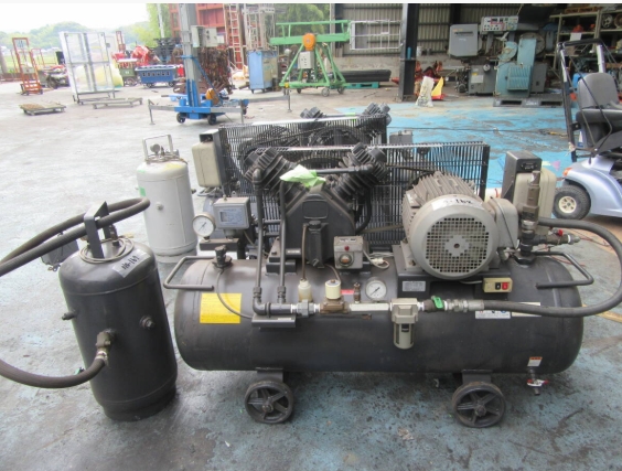 油谷 №162 エアーコンプレッサー 動作良好 7.5KW 高圧力 明治 GBH7548-1A-6 三相200Ｖ 10馬力 窒素供給 大型 圧縮機 中古 ブースター