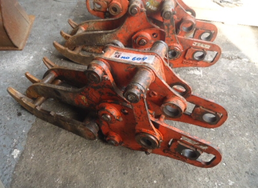 油谷 №609 ピン径60㎜ アーム幅190㎜ 0.2～0.25クラス フォーククロー ツメ ハサミ クロー フォーク 重機 ショベル 中古 アタッチメント