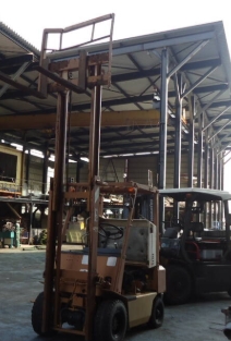 油谷 №353 コマツ FG15-14 ガソリンエンジン4P フォークリフト 1.5トン 中古 揚高3m 要修理品 1トン半 シリンダー漏れなし