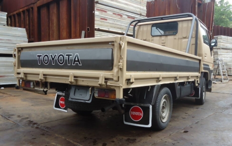 油谷 №619 H10年 1998年 トヨタ ダイナ オートマ AT 1tトラック 走行14万㌔ 1トン 荷台鉄板 アゲトラ カスタム 中古 福岡から 動作良好