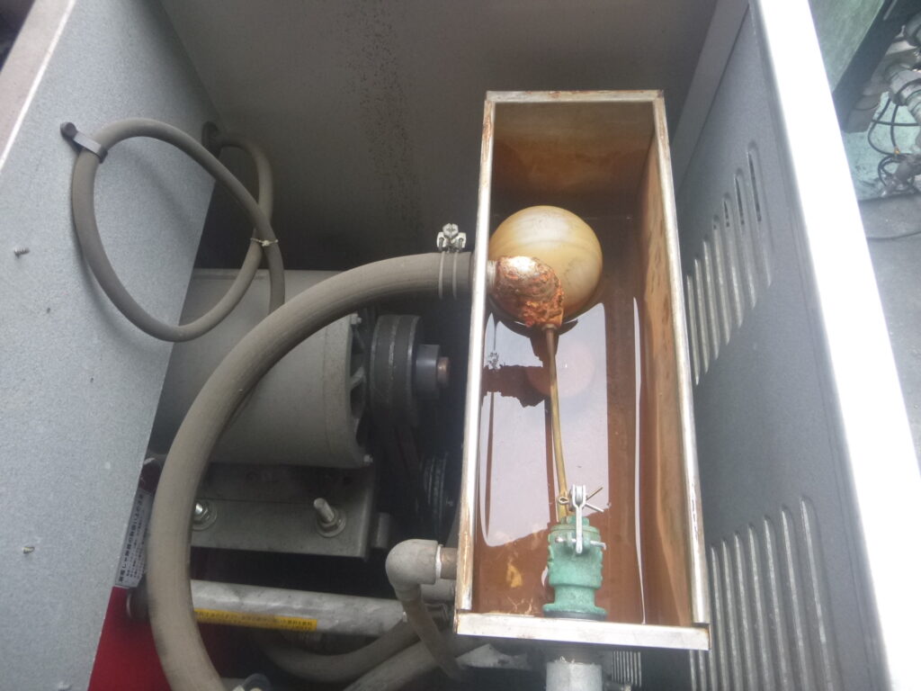 油谷 №5936 高圧洗浄機 温水ボイラー スチーム 三相200V 2.2KW ジェット洗車機 洗浄機 中古 灯油ボイラー ガン・ホースなし 動作良好