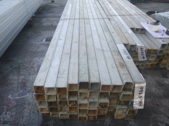 油谷 №5360 アルミ 角パイプ 50㎜×50㎜ 長3M 3m 在庫50本 型枠 基礎 保持 根太 胴縁 アルミ鋼管 フェンス ウッドデッキ バタ角 建設資材